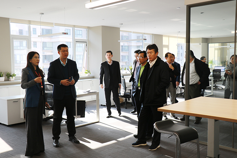 2H9A33231.jpg 2H9A33231.jpg